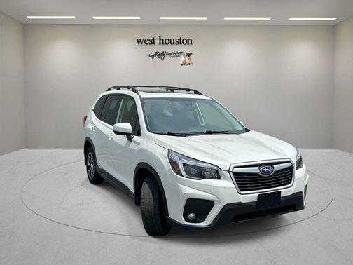 Crystal White Pearl 2021 Subaru Forester Premium