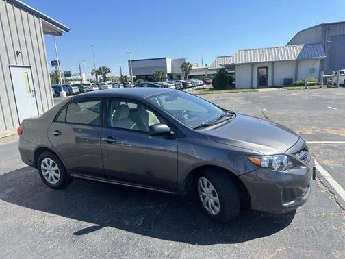 2011 Toyota Corolla LE