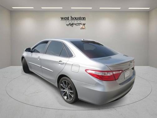 2015 Toyota Camry XLE
