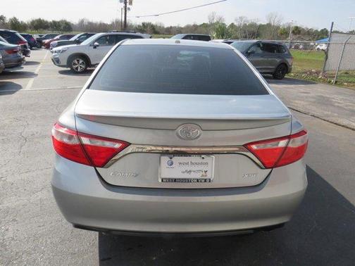 2015 Toyota Camry XLE