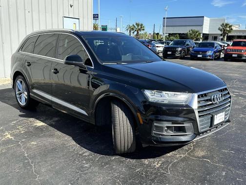 2017 Audi Q7 3.0T Prestige