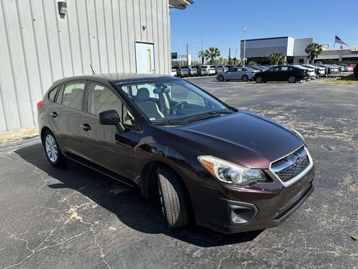 2013 Subaru Impreza 2.0i Premium