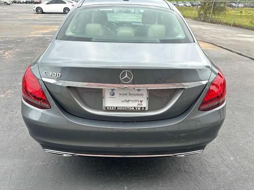 2021 Mercedes-Benz C-Class C 300