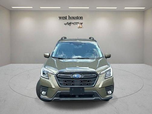 Autumn Green Metallic 2023 Subaru Forester Premium