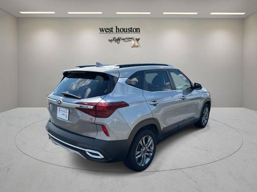 2021 Kia Seltos S