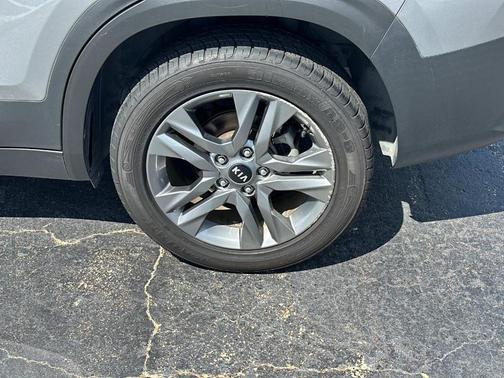 2021 Kia Seltos S