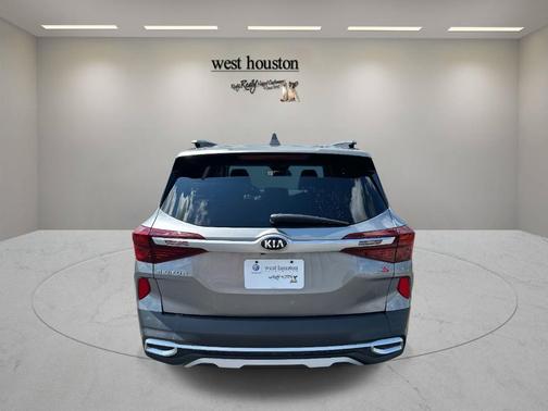 2021 Kia Seltos S