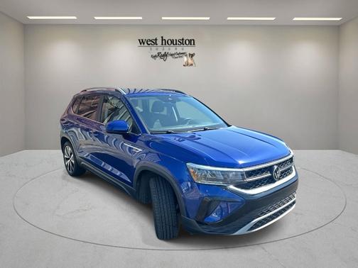 2024 Volkswagen Taos 1.5T SE