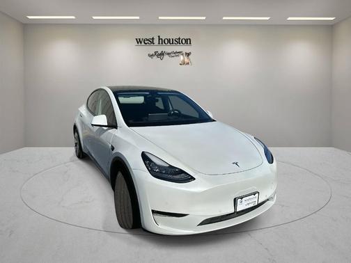2021 Tesla Model Y Standard Range