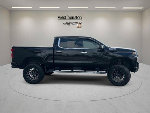 Black 2019 Chevrolet Silverado 1500 High Country
