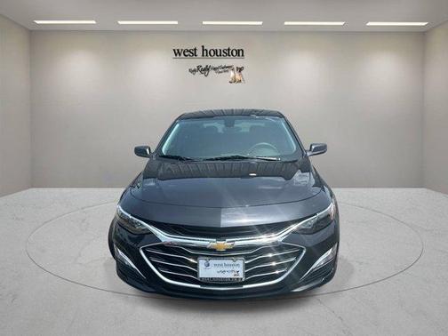 Dark Ash Metallic 2022 Chevrolet Malibu 1LS