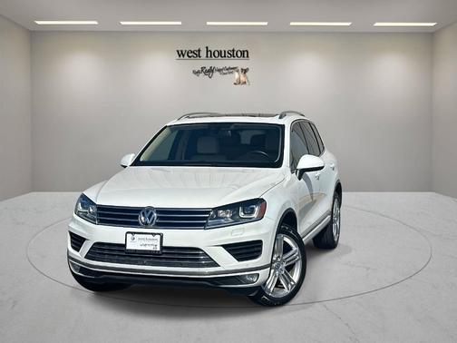 2015 Volkswagen Touareg V6 Lux