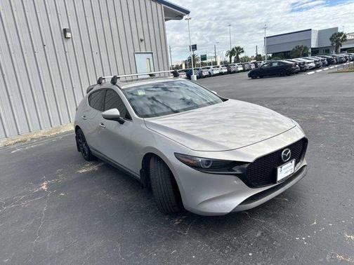 2022 Mazda Mazda3 FWD w/Premium Package