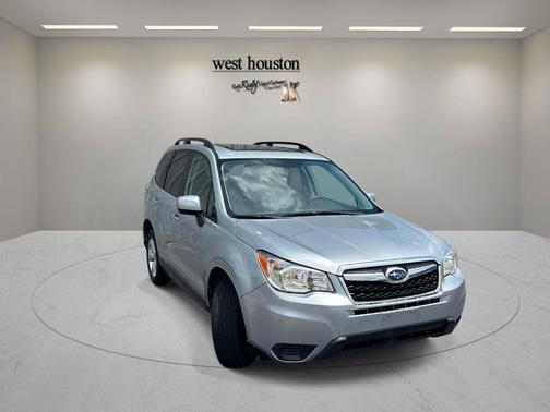 Ice Silver Metallic 2015 Subaru Forester 2.5i Premium