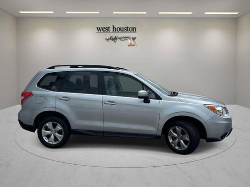 Ice Silver Metallic 2015 Subaru Forester 2.5i Premium