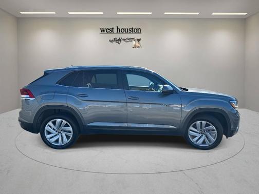 2023 Volkswagen Atlas Cross Sport 2.0T SE w/Technology