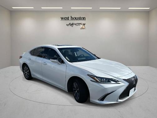 2021 Lexus ES 300h 
