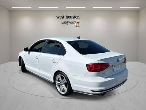 2017 Volkswagen Jetta GLI