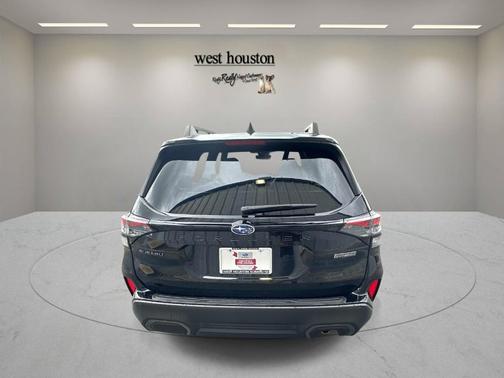 Crystal Black Silica 2025 Subaru Forester Hybrid Limited