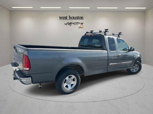 2002 Ford F-150 XLT SuperCab