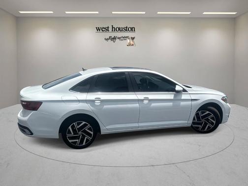 2024 Volkswagen Jetta 1.5T SEL
