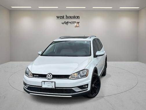 2017 Volkswagen Golf Alltrack TSI SE