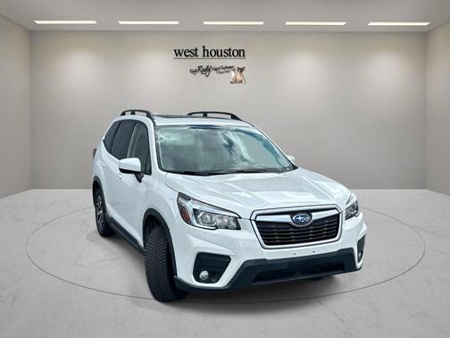 Crystal White Pearl 2020 Subaru Forester Premium