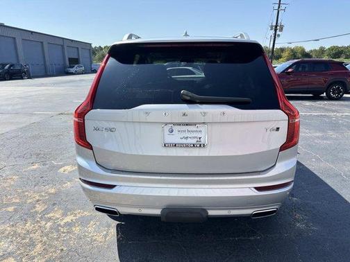2019 Volvo XC90 T6 Momentum