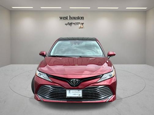 Red 2019 Toyota Camry XLE