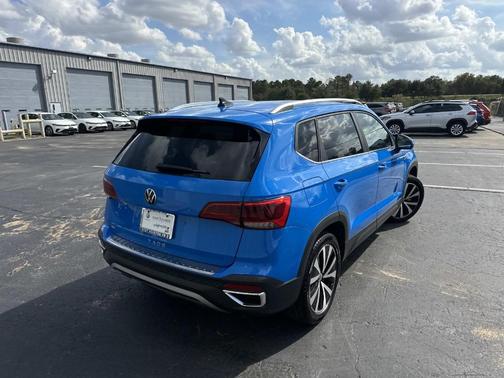 2022 Volkswagen Taos 1.5T SE