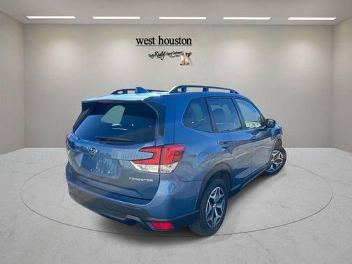 2023 Subaru Forester 2.5i Premium