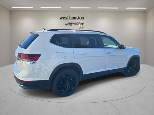 2023 Volkswagen Atlas 2.0T SE w/Technology