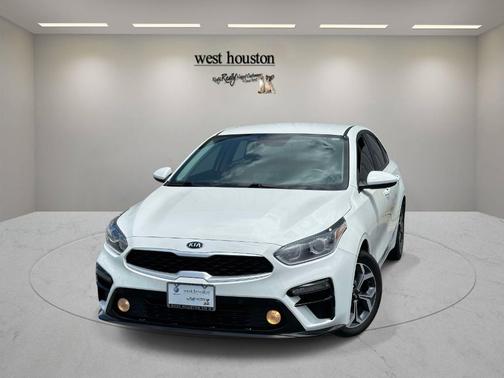 Clear White 2021 Kia Forte LXS