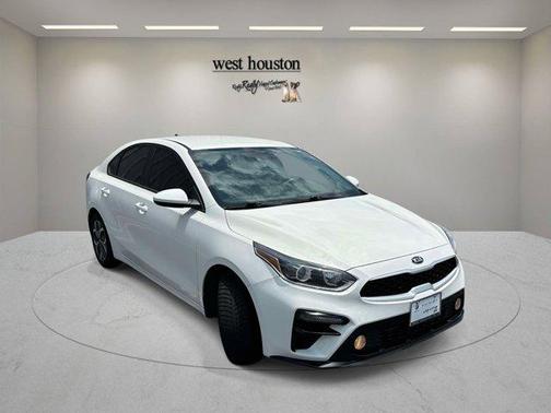 Clear White 2021 Kia Forte LXS