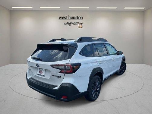 2025 Subaru Outback Onyx Edition XT