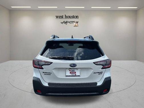 2025 Subaru Outback Onyx Edition XT