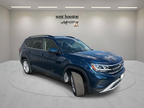2023 Volkswagen Atlas 3.6L SE w/Technology