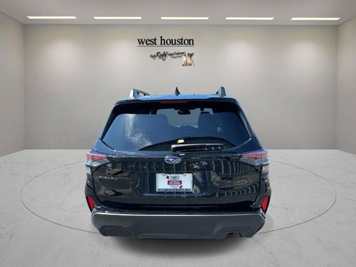 Crystal Black Silica 2025 Subaru Forester Premium