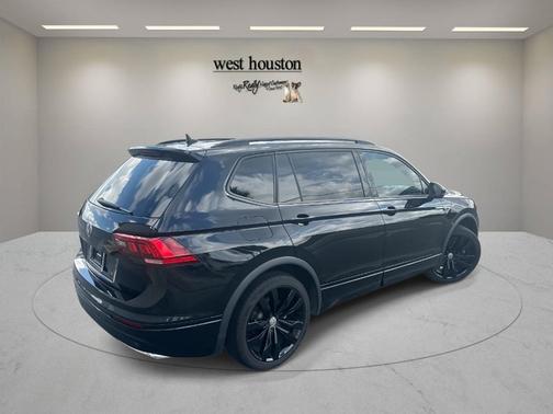 2021 Volkswagen Tiguan 2.0T SE R-Line Black