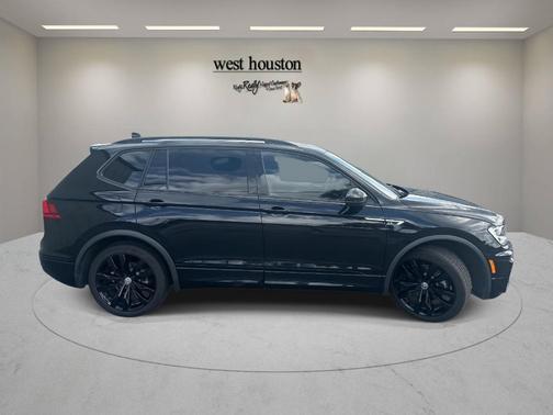 2021 Volkswagen Tiguan 2.0T SE R-Line Black