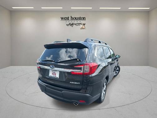 2024 Subaru Ascent Premium