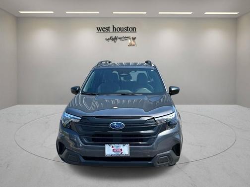 Magnetite Gray Metallic 2025 Subaru Forester