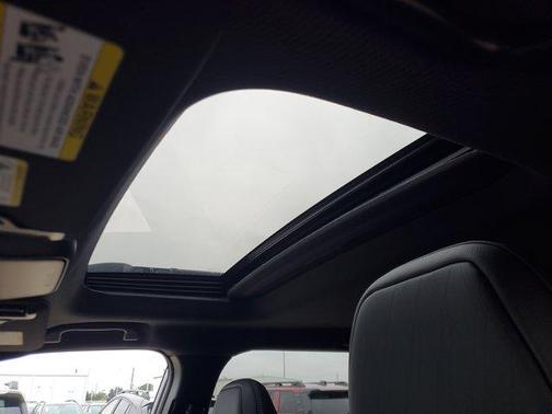Magnetite Gray Metallic 2026 Subaru Outback Touring XT