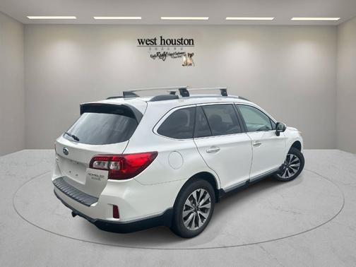 2017 Subaru Outback 2.5i Touring