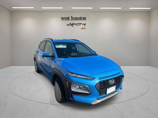 2021 Hyundai KONA SEL Plus