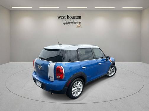 2012 MINI Cooper Countryman Base