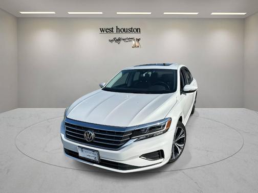 2021 Volkswagen Passat 2.0T SE