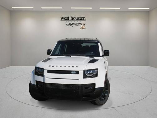 2023 Land Rover Defender X-Dynamic SE
