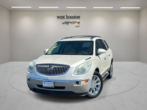 White Diamond Tri-Coat 2011 Buick Enclave 2XL