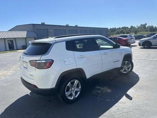 2023 Jeep Compass Latitude